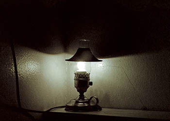 Brass lamp   -   Oak Park, IL, 1982   -   Ilford XP-1 chromogenic black & white 35mm film