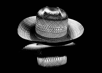 Straw hat No. 4   -   Oak Park, IL, 1983   -   Kodak Technical Pan 2415 35mm film
