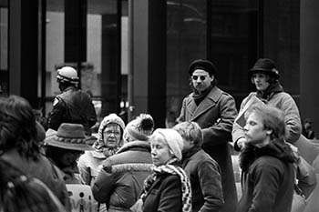 Round glasses   -   Chicago, 1982   -   Ilford HP5 Plus black & white 35mm film